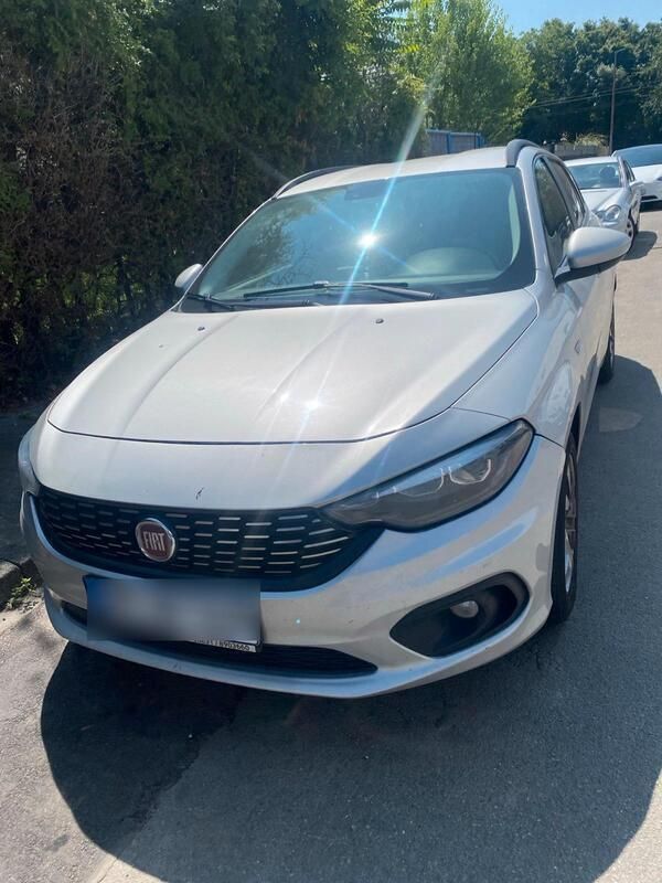 Silber Gebraucht 2019 Fiat Tipo Kombi | 3.650 € - Bild 1/4