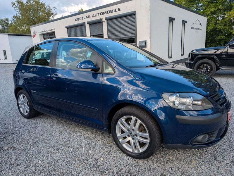 Blau Gebraucht 2009 VW Golf Plus Cross Edition Van / Kleinbus | 5.990 € (Etwas zu teuer) - Bild 1/4