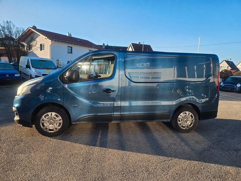 Gebraucht Fiat Talento 145 PS (106 kW) 2017 Blau Van / Kleinbus