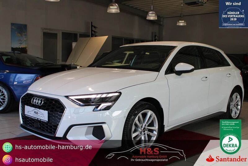 Weiß Gebraucht 2023 Audi A3 Sport Limousine | 26.800 € (Fairer Preis) - Bild 1/4