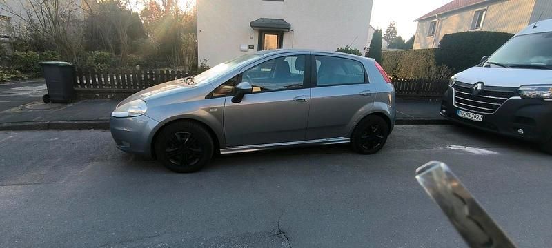 Gebraucht Fiat Punto 75 PS (55 kW) 2007 Silber Kleinwagen