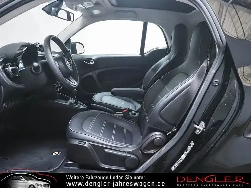 Gebraucht Smart ForTwo Electric Drive Prime 60 kW (82 PS) 2024 Schwarz Coupé