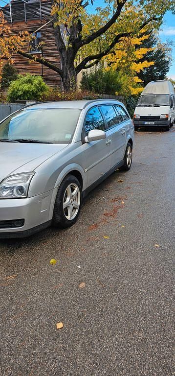 Gebraucht Opel Vectra 155 PS (114 kW) 2005 Grau Kombi