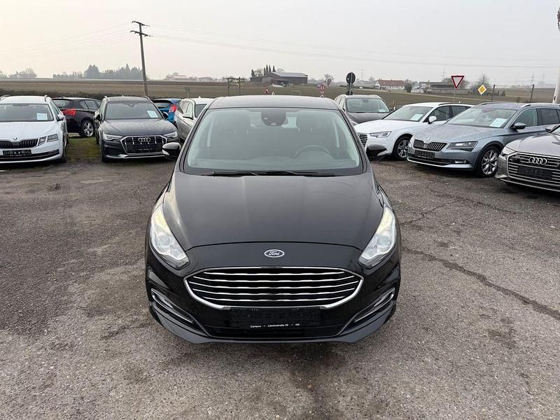 Gebraucht Ford S-MAX Trend 150 PS (110 kW) 2020 Schwarz Van / Kleinbus
