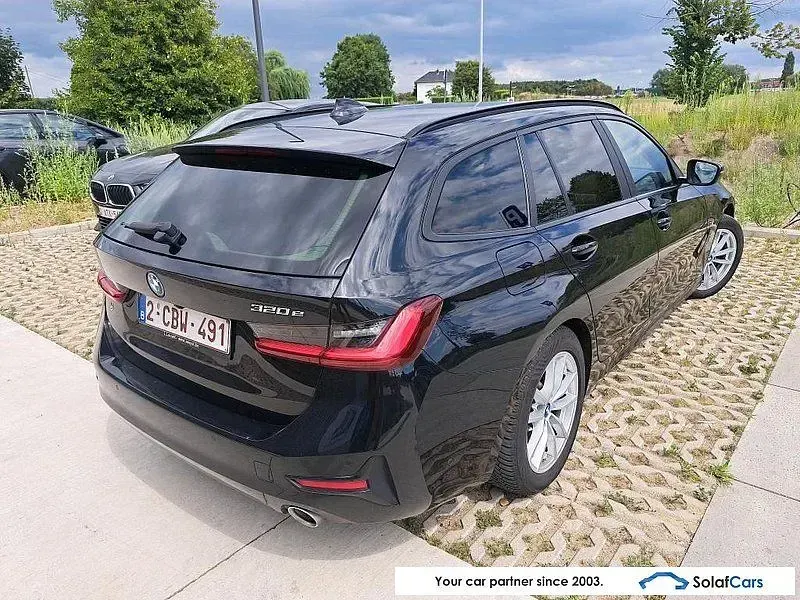 Gebraucht BMW 320e Sport Line 204 PS (150 kW) 2022 Schwarz Limousine