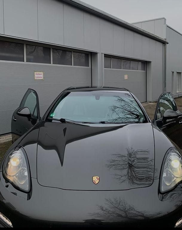 Gebraucht Porsche Panamera 250 PS (183 kW) 2012 Schwarz Limousine