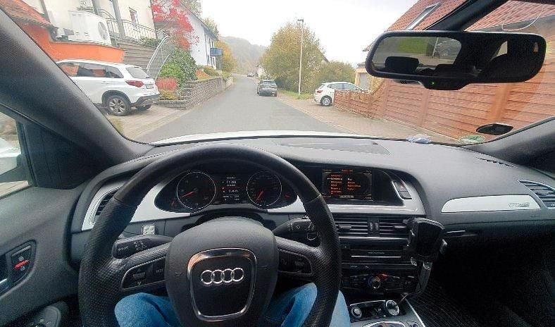 Second-hand Audi A4 170 CP (125 kW) 2011 Alb Break