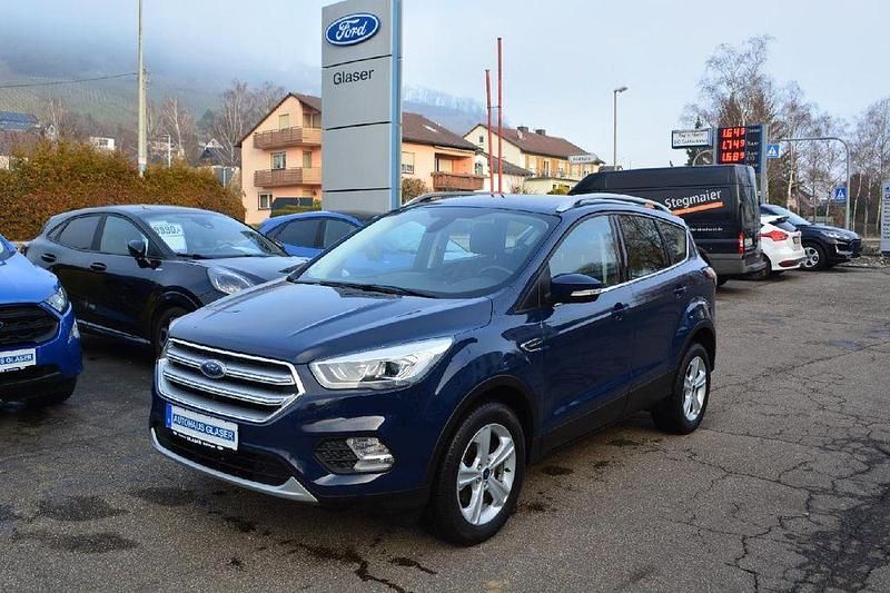 Gebraucht Ford Kuga Titanium 150 PS (110 kW) 2018 Blau SUV