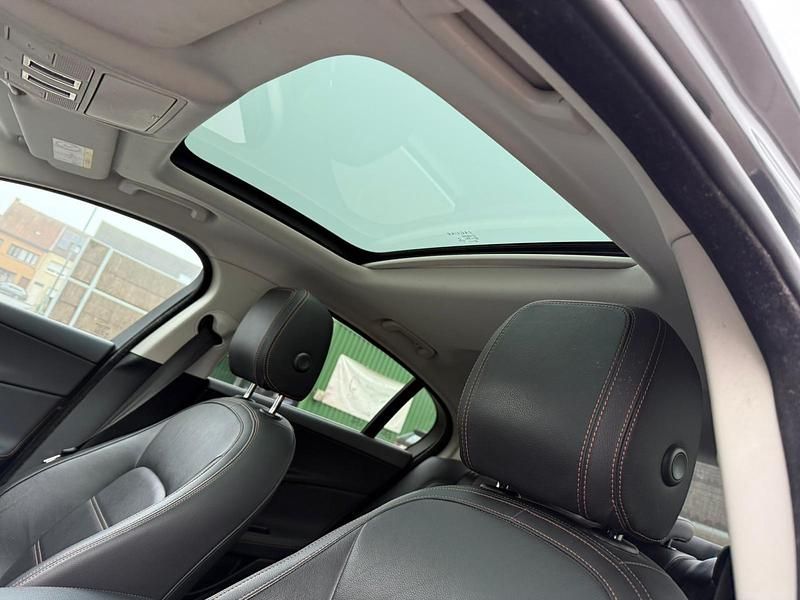 Gebraucht Jaguar XE 163 PS (119 kW) 2019 Limousine