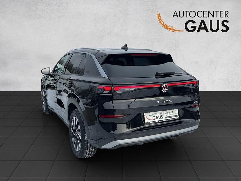 Neu VW T-Roc Style 150 PS (110 kW) 2026 Schwarz SUV