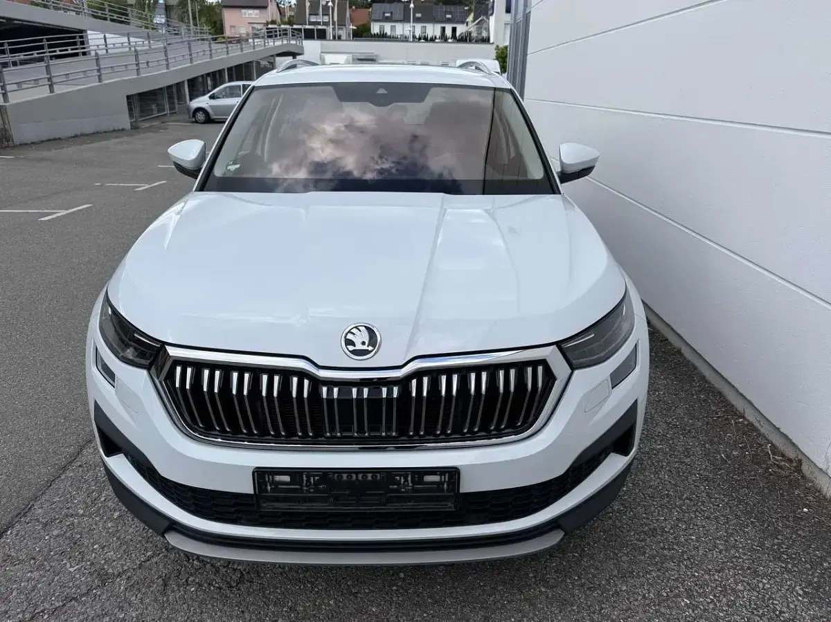Gebraucht Skoda Kodiaq Style 200 PS (147 kW) 2023 Moonweiss metallic SUV
