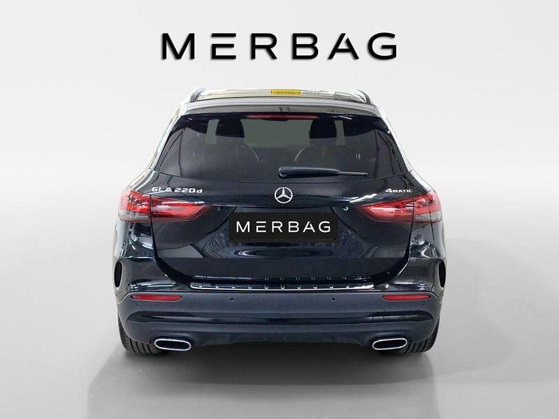 Gebraucht Mercedes GLA220 190 PS (139 kW) 2021 Schwarz SUV