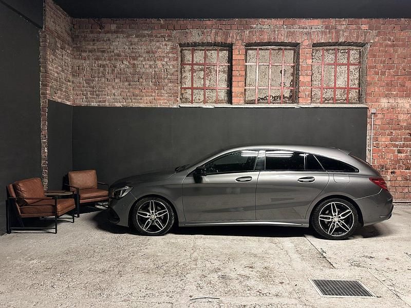 Gebraucht Mercedes CLA200 Shooting Brake AMG 136 PS (100 kW) 2017 Grau Kombi