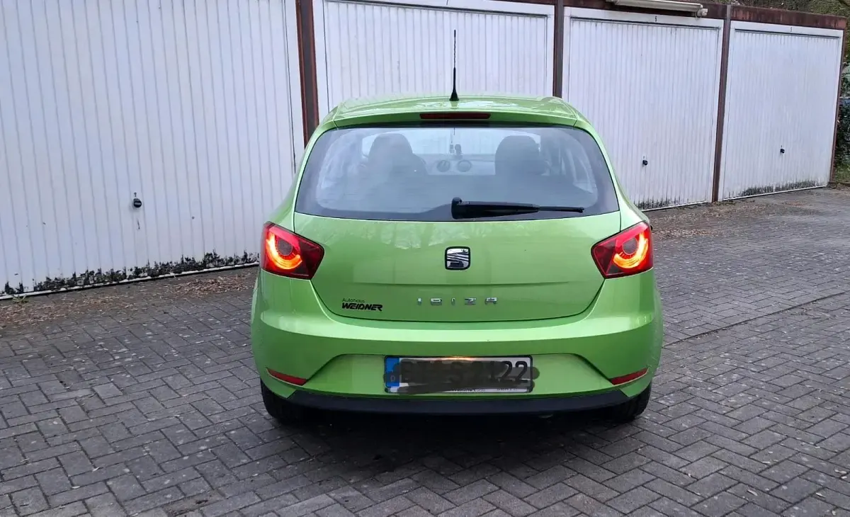 Gebraucht Seat Ibiza 105 PS (77 kW) 2014 Grün Limousine