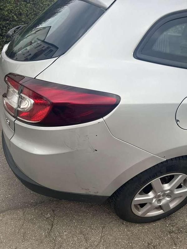 Gebraucht Renault Mégane GrandTour 106 PS (77 kW) 2011 Kombi