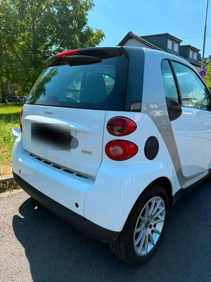 Gebraucht Smart ForTwo Coupé 71 PS (52 kW) 2010 Weiß Coupé