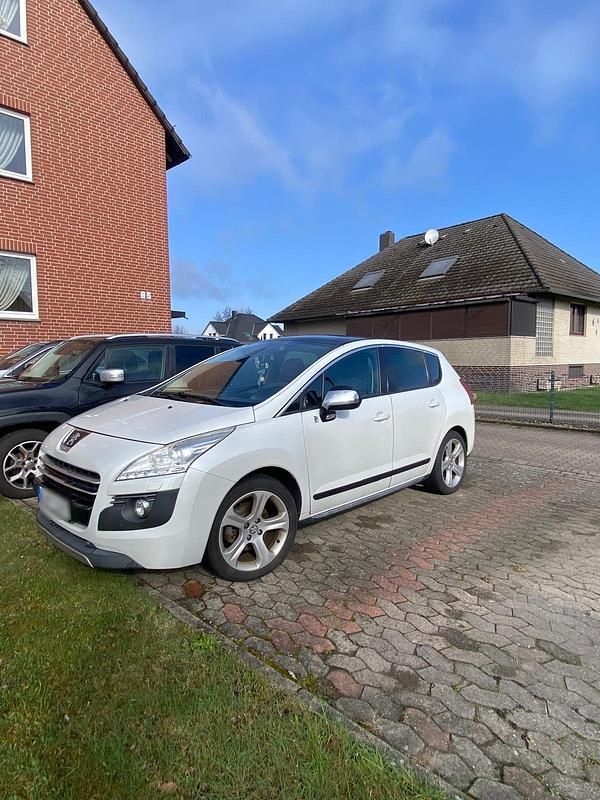 Gebraucht Peugeot 3008 200 PS (147 kW) 2012 Weiß Kombi