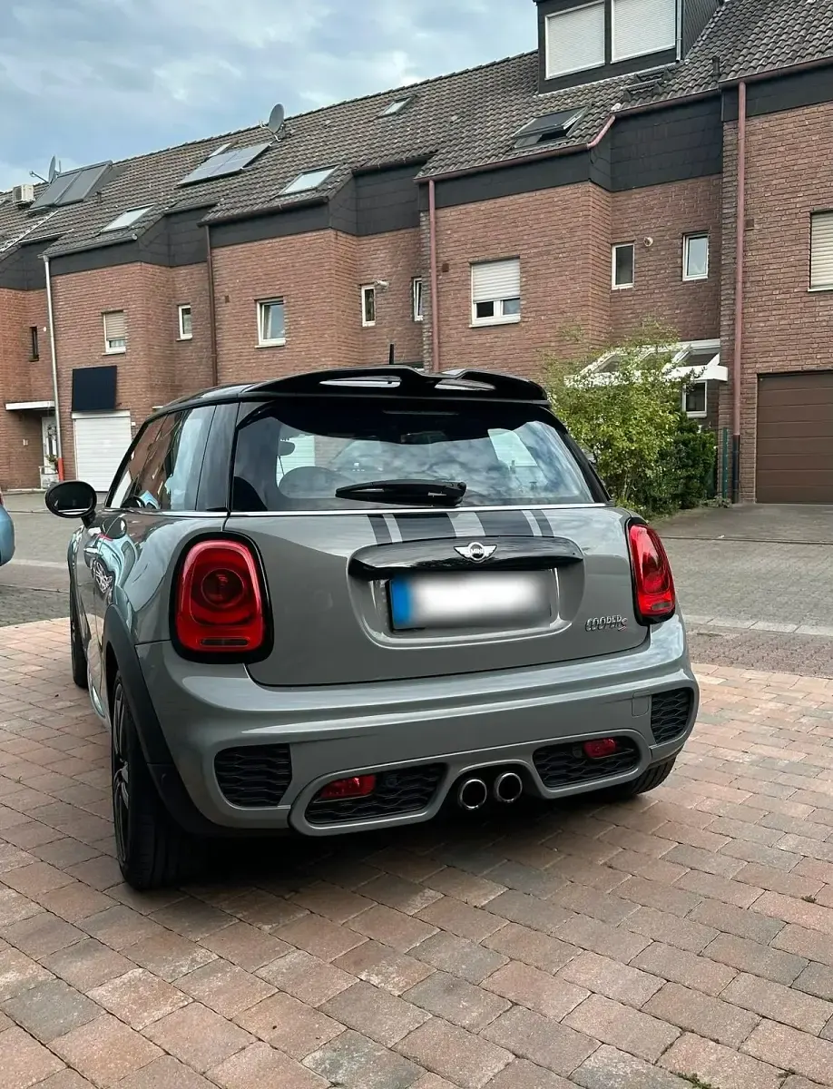 Gebraucht Mini John Cooper Works 192 PS (141 kW) 2018 Grau Kleinwagen