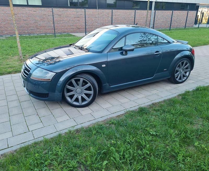 Grau Gebraucht 2005 Audi TT S-Line Coupé | 6.100 € (Fairer Preis) - Bild 1/4