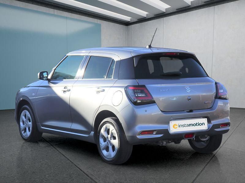 Neu Suzuki Swift Comfort 83 PS (61 kW) 2025 Silber Kleinwagen