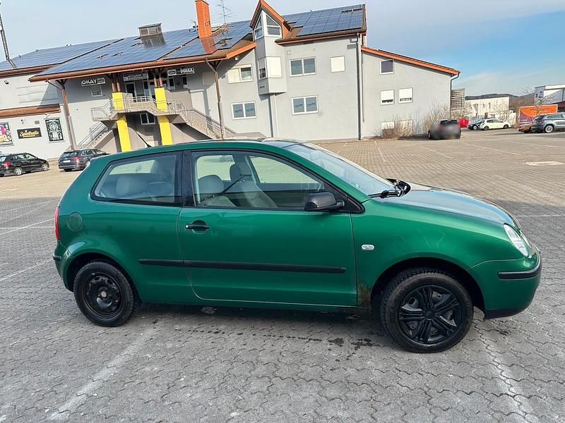 Gebraucht VW Polo 54 PS (39 kW) 2005 Grün Kleinwagen