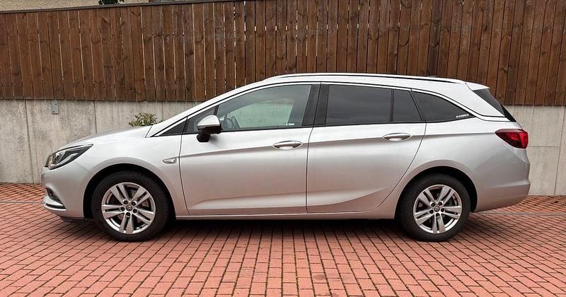 Gebraucht Opel Astra Dynamic 136 PS (100 kW) 2016 Silber Kombi