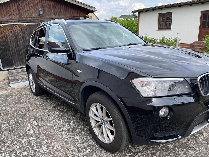Gebraucht BMW X3 184 PS (135 kW) 2012 Schwarz SUV