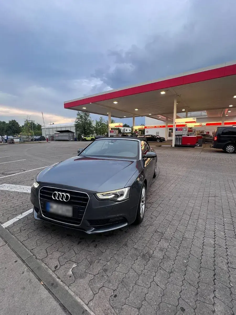 Gebraucht Audi A5 Cabriolet S-Line 170 PS (125 kW) 2013 Grau Cabrio