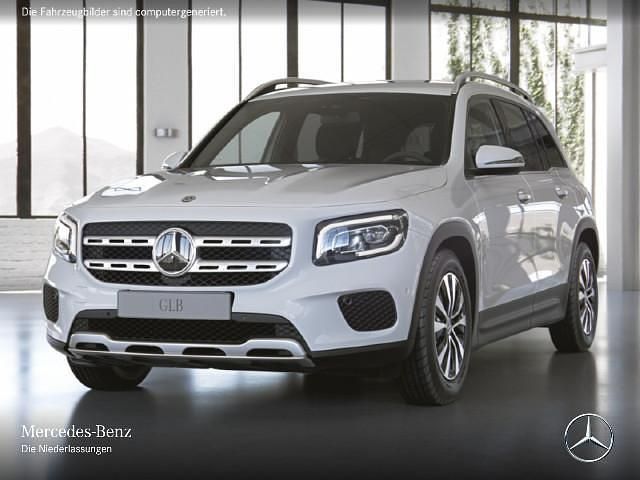 Weiß Gebraucht 2023 Mercedes GLB180 SUV | 28.490 € (Guter Preis) - Bild 1/4