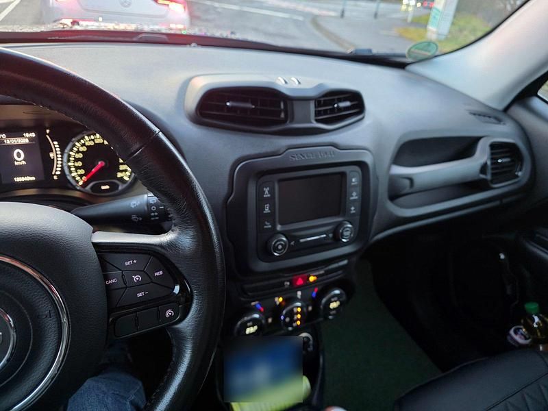 Gebraucht Jeep Renegade 110 PS (80 kW) 2016 Schwarz SUV