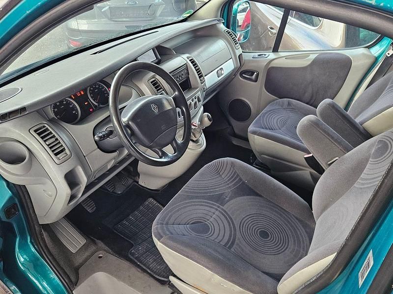 Gebraucht Renault Trafic Expression 114 PS (83 kW) 2008 Grün ocean Van / Kleinbus