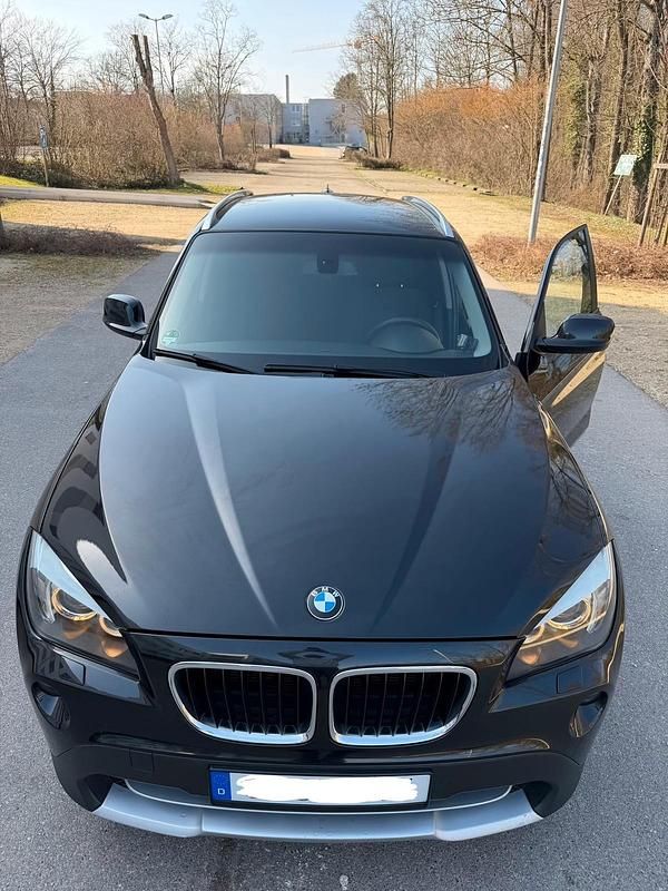 Gebraucht BMW X1 177 PS (130 kW) 2010 Schwarz SUV