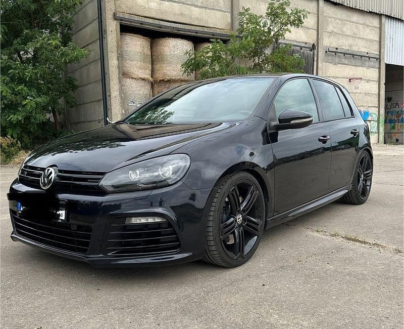 Schwarz Gebraucht 2012 VW Golf VII R Limousine | 13.100 € (Fairer Preis) - Bild 1/4