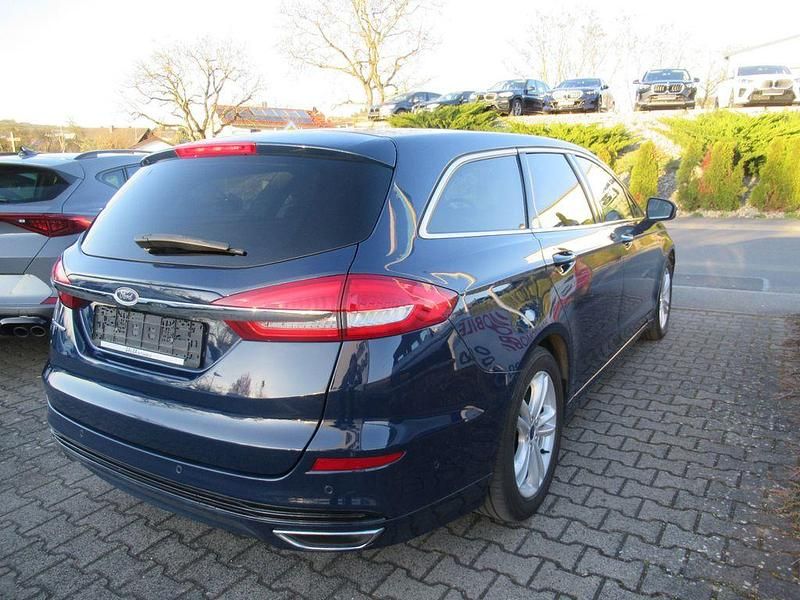 Gebraucht Ford Mondeo Titanium 190 PS (139 kW) 2019 Blau Limousine