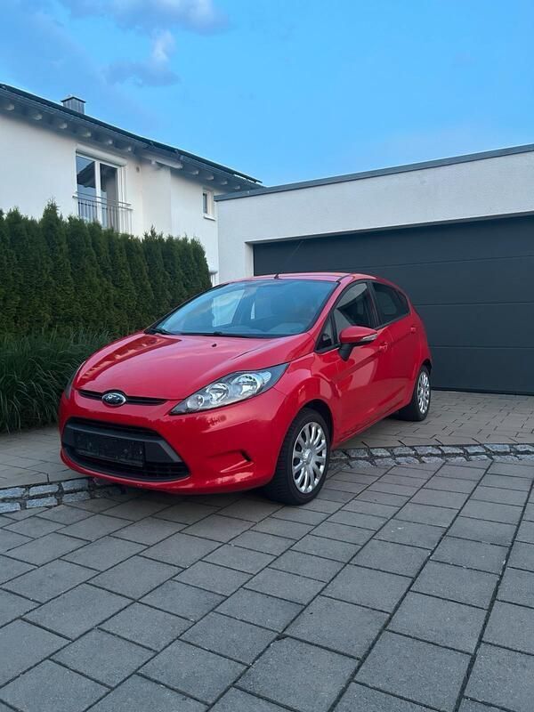 Rot Gebraucht 2009 Ford Fiesta Trend Kleinwagen | 2.890 € (Guter Preis) - Bild 1/4