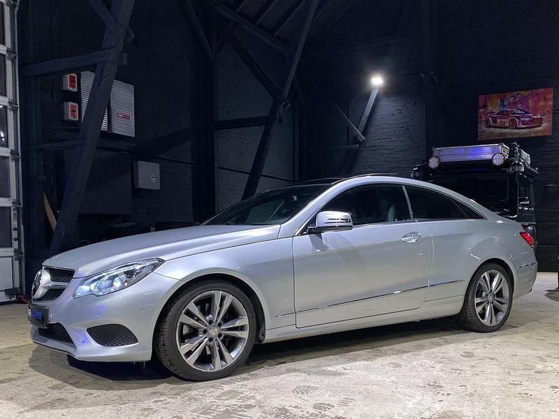 Gebraucht Mercedes E250 204 PS (150 kW) 2014 Silber