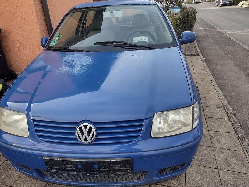 Gebraucht VW Polo Basis 60 PS (44 kW) 2001 Blau Limousine
