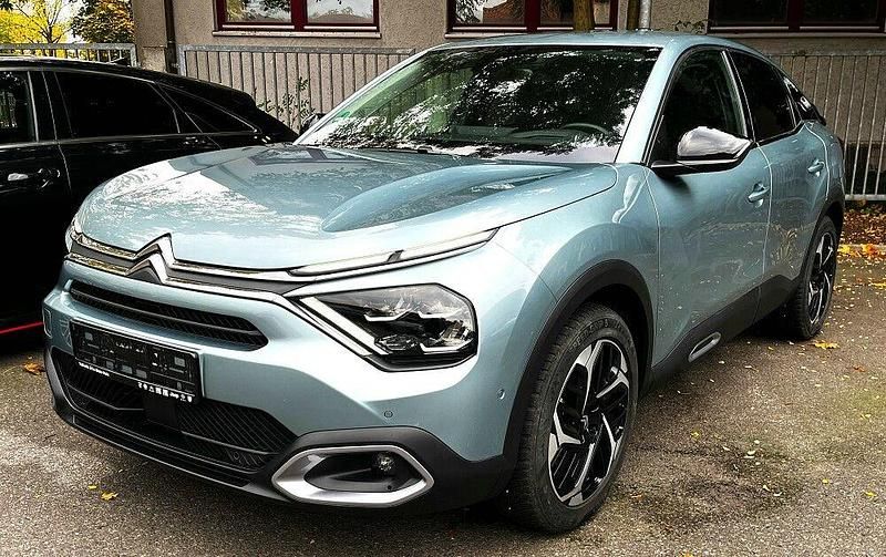 Blau Gebraucht 2024 Citroën C4 Limousine | 16.900 € (Superpreis) - Bild 1/4