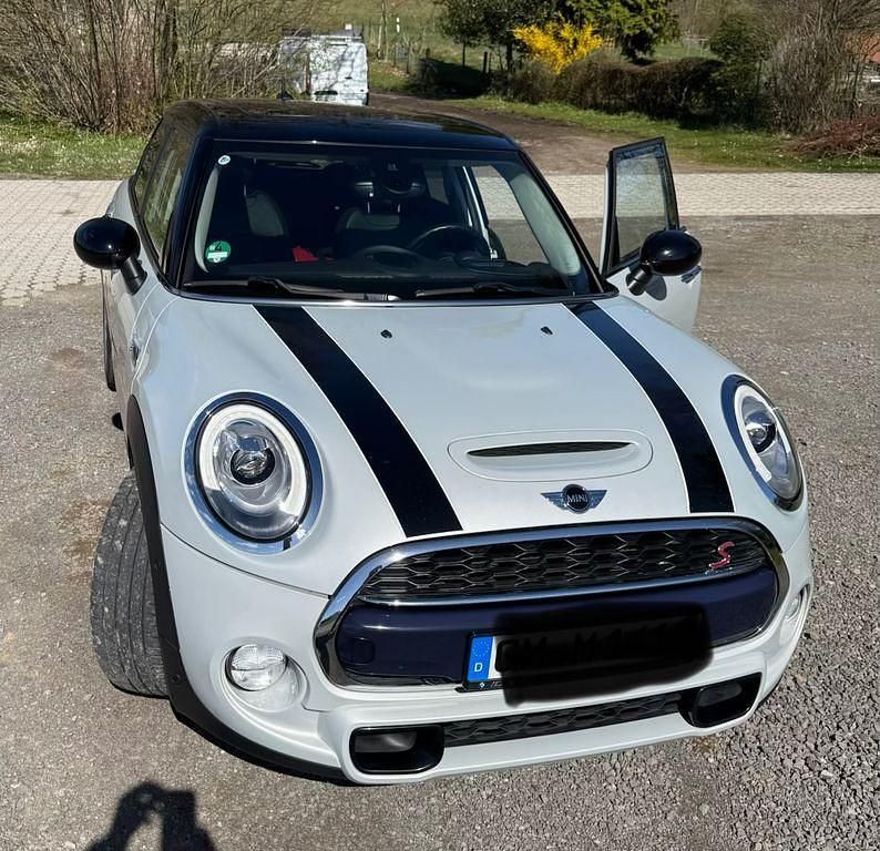 Gebraucht Mini Cooper S 192 PS (141 kW) 2016 Silber Kleinwagen