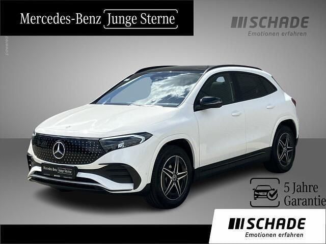 Weiß Gebraucht 2024 Mercedes EQA300 AMG line SUV | 38.950 € (Fairer Preis) - Bild 1/4