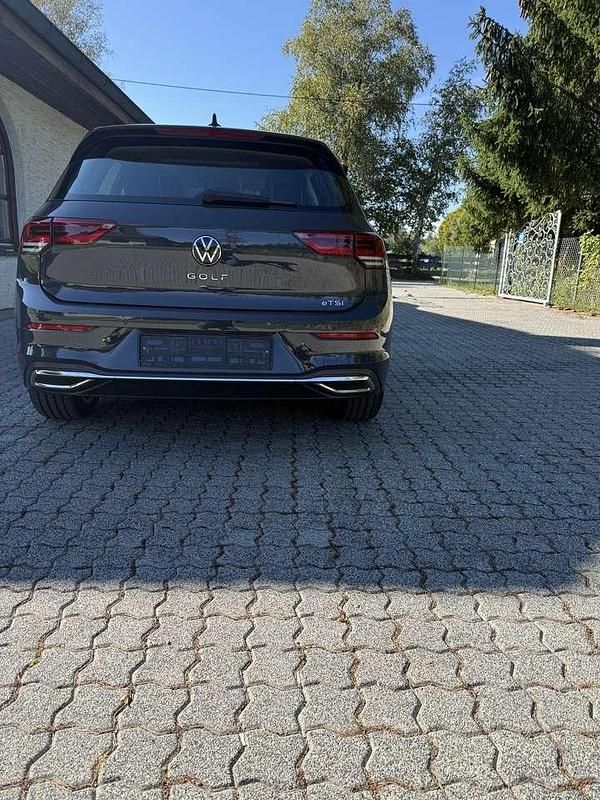 Gebraucht VW Golf VII Style 150 PS (110 kW) 2020 Grau Limousine