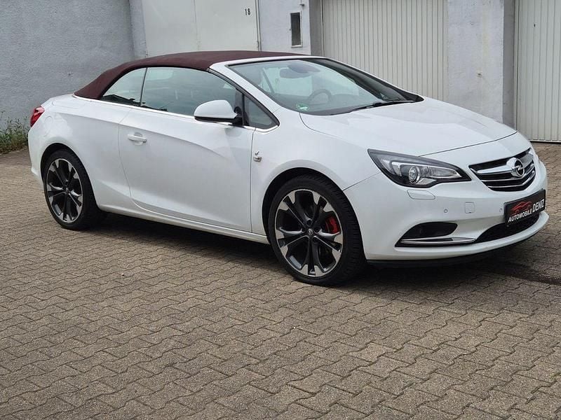 Gebraucht Opel Cascada Innovation 165 PS (121 kW) 2013 Weiß Cabrio