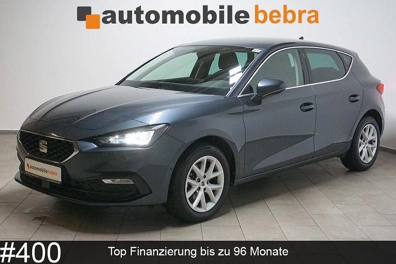 Grau Gebraucht 2025 Seat Leon Style Limousine | 19.490 € (Superpreis) - Bild 1/4
