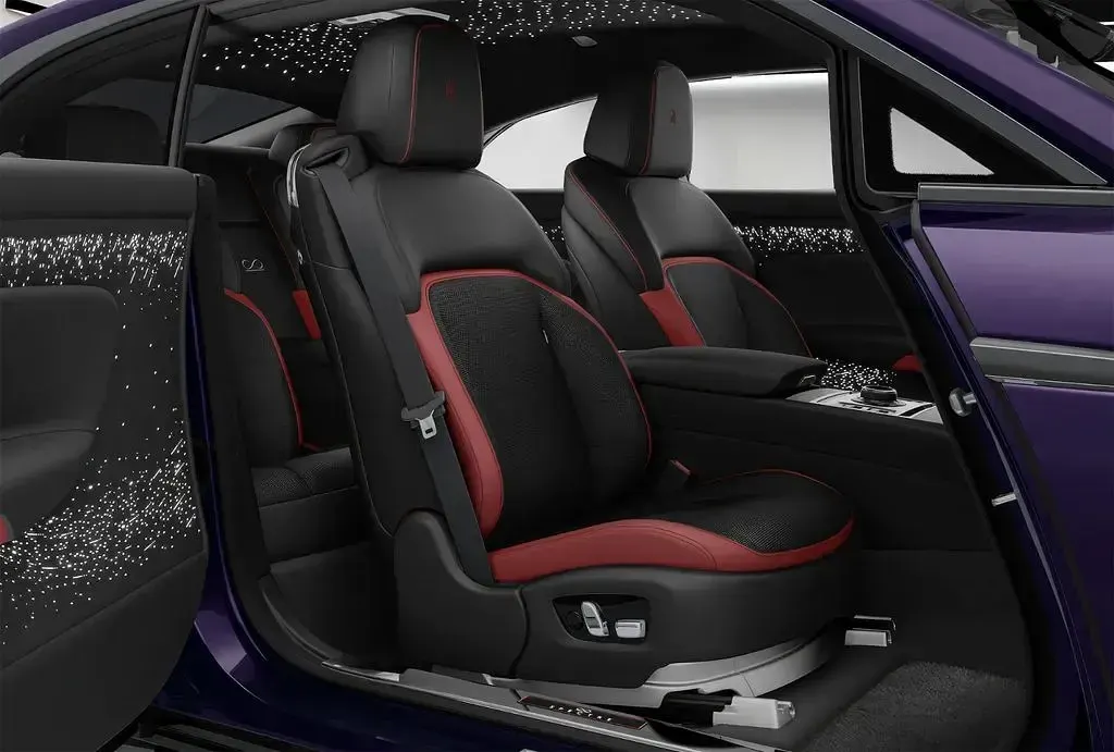 Neu Rolls Royce Spectre 484 kW (659 PS) 2026 Violett Coupé