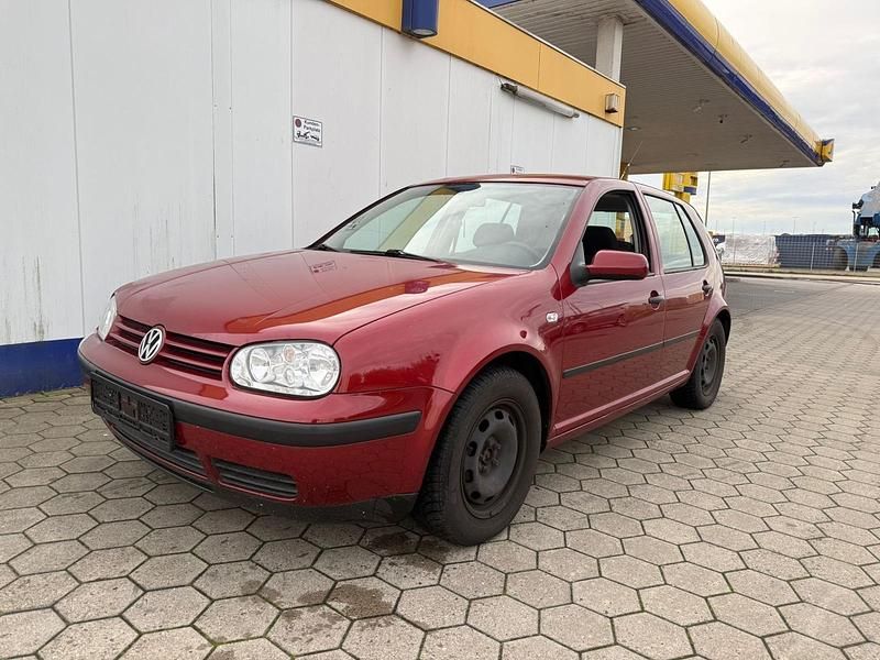 Andere farben Gebraucht 1998 VW Golf IV Limousine | 500 € (Superpreis) - Bild 1/4