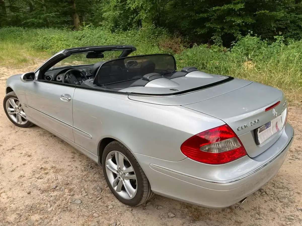 Gebraucht Mercedes CLK200 Avantgarde 184 PS (135 kW) 2007 Silber Cabrio