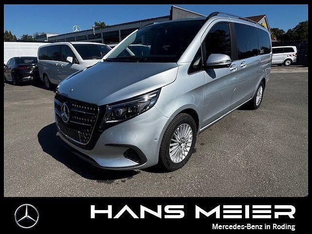 Hightechsilber Gebraucht 2024 Mercedes V300 Style Van / Kleinbus | 73.840 € (Superpreis) - Bild 1/4