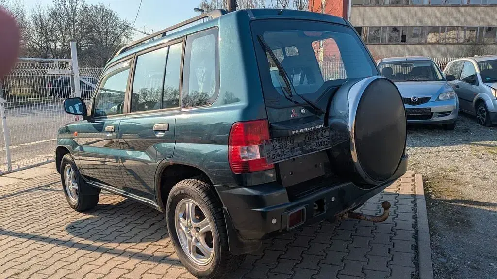 Gebraucht Mitsubishi Pajero Motion 114 PS (83 kW) 2003 Grün SUV