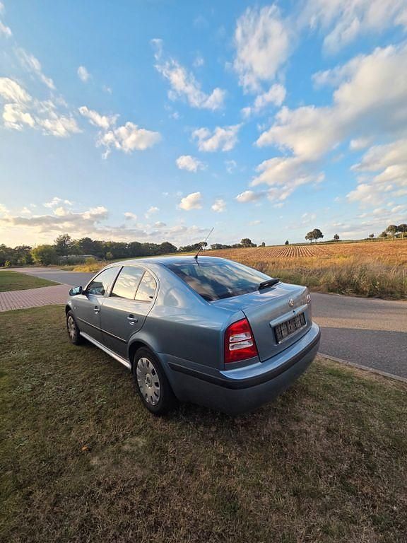 Gebraucht Skoda Octavia Tour 75 PS (55 kW) 2007 Grau Limousine