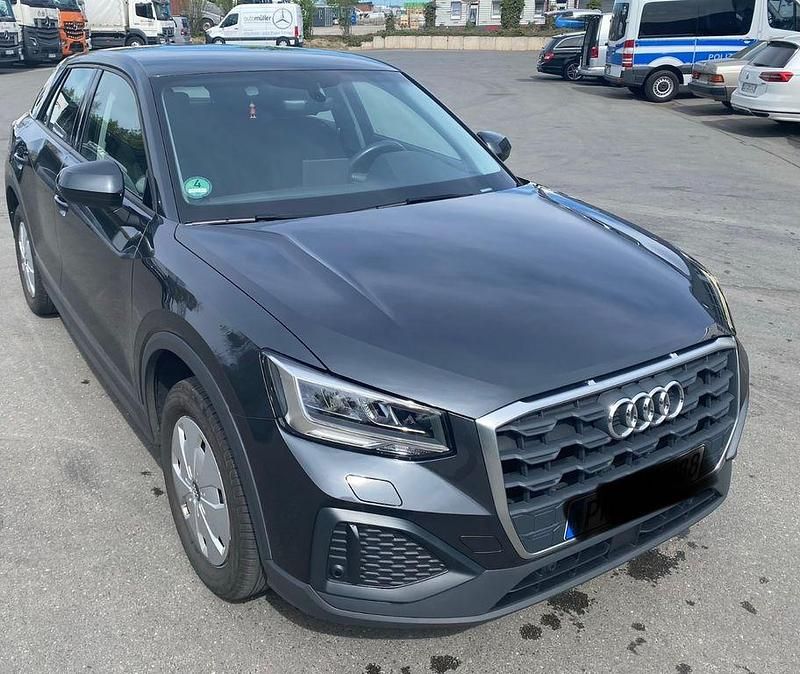 Usata Audi Q2 150 CV (110 kW) 2020 Grigio SUV